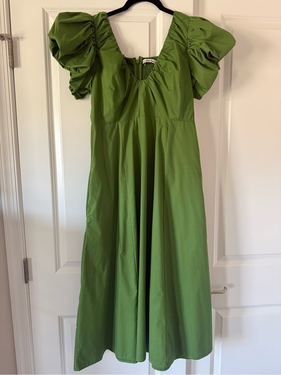 Abercrombie & Fitch Dresses & Skirts - Abercrombie & Fitch Bright Green Puff-Sleeve Midi Dress